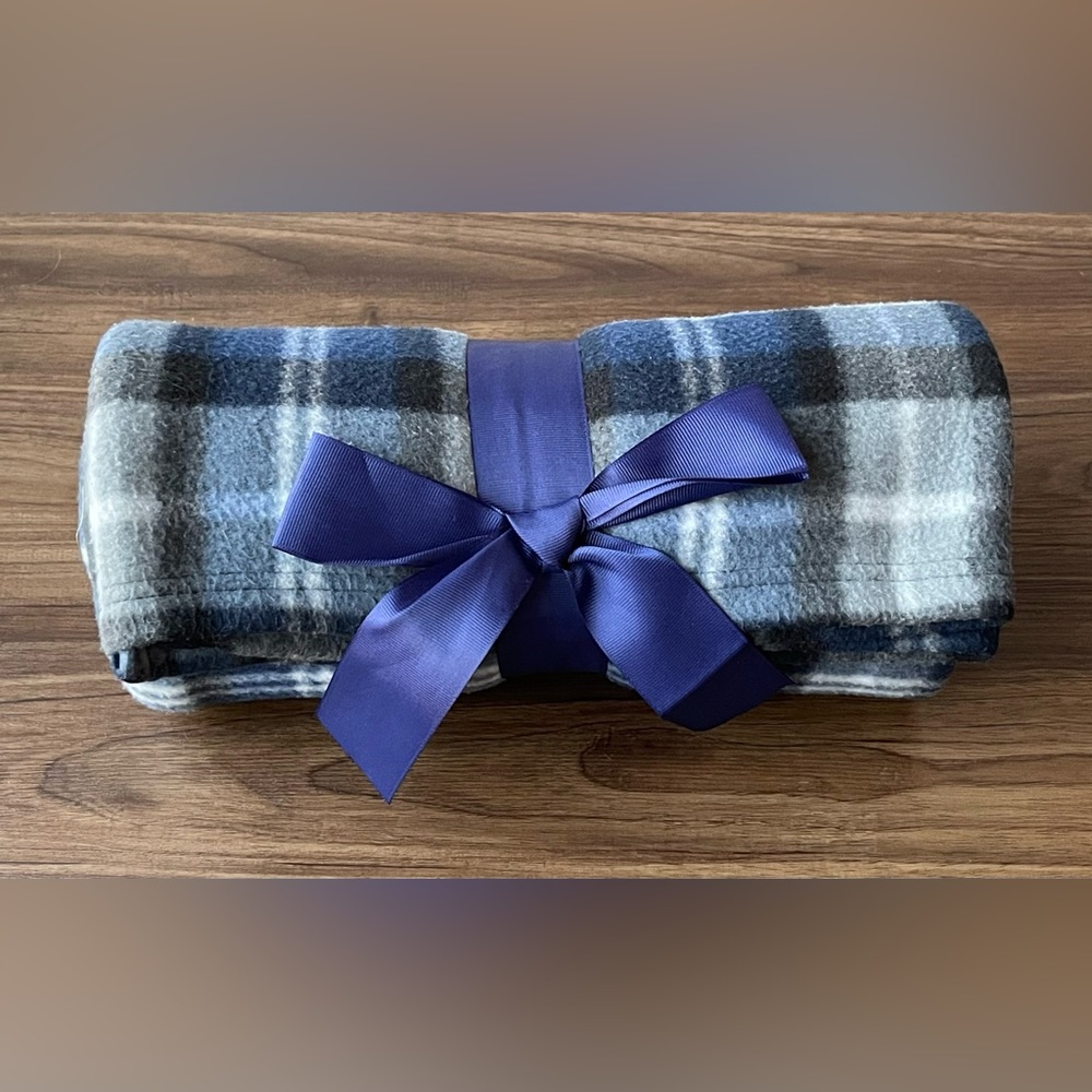New Apollo Blue Plaid Fleece Throw Blanket